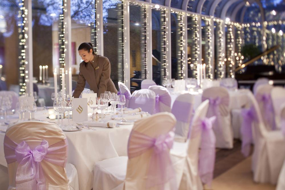 Jumeirah Carlton Tower London Ngoại thất bức ảnh